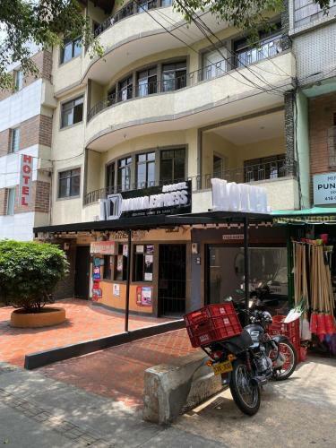 Hotel Ivanna Express