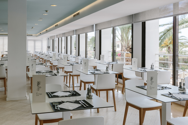 Hotel Marina Delfin Verde