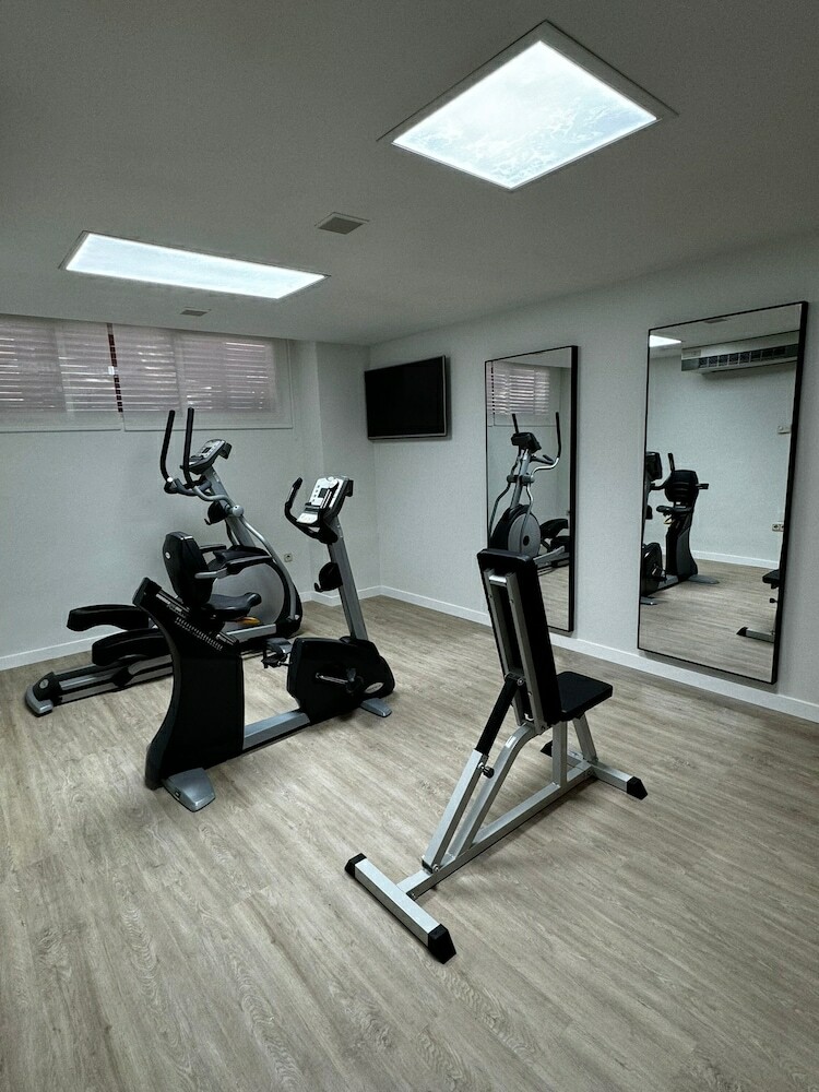 Hotel Silken Torre Garden