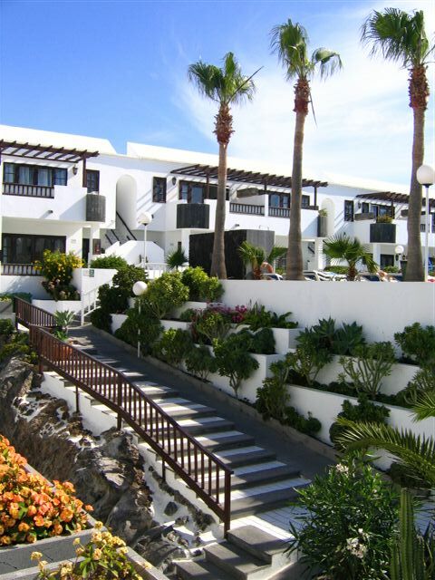 Apartamentos Plaza Azul