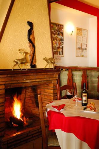 Hostal Guesthouse A Lareira