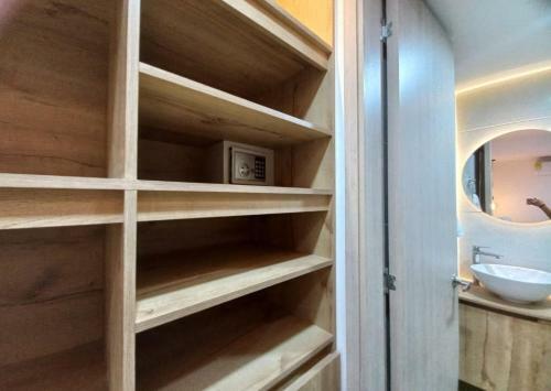 Se Alquila Apartamento Alto Living