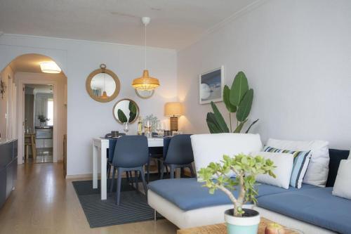 Apartamento Singularstays El Puig Beach II