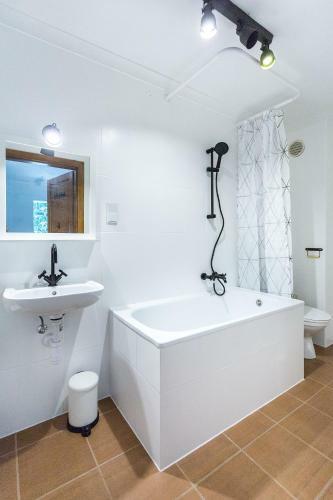 Apartamenty Nocny Krak�w