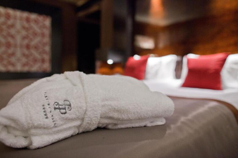Platinum Palace Boutique Hotel