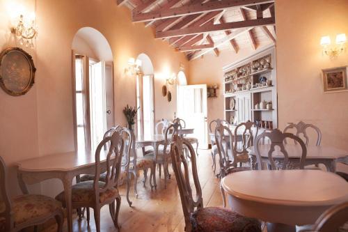 Hostal Amaryllis Luxury Guest House