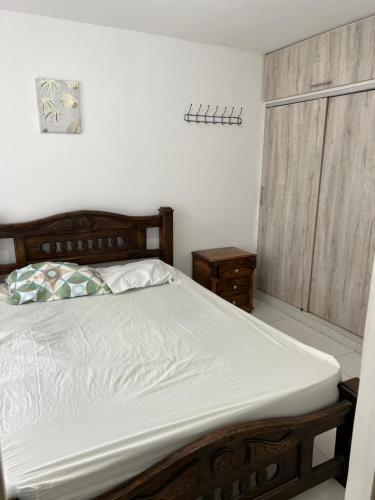 Apartamento Amoblado En Santa Marta