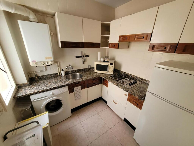 Apartamento Bonito Piso Con Garaje Cerca de Las Playas