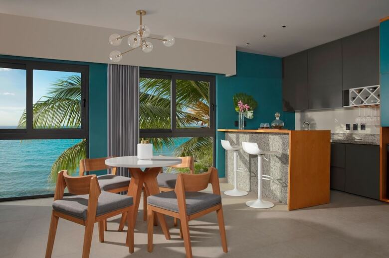 Hotel Dreams Cozumel Cape Resort & Spa