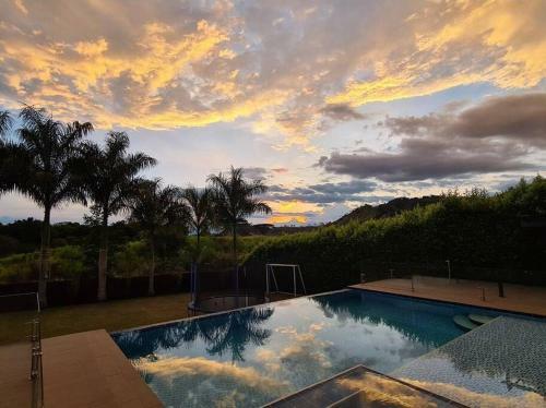 Casa Las Margaritas, Combia