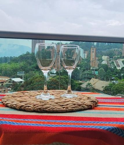 Apartamento Suite Altos Del Poblado With AC