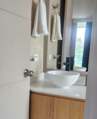 Apartamento Suite Altos Del Poblado With AC