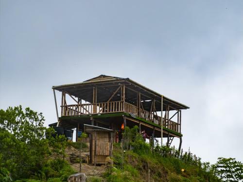 Mirador Xtrem S A S