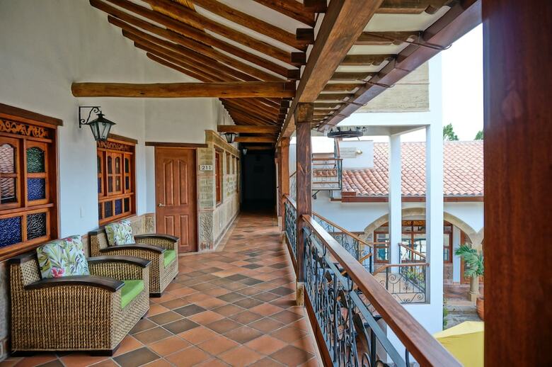 Hotel Campanario De La Villa