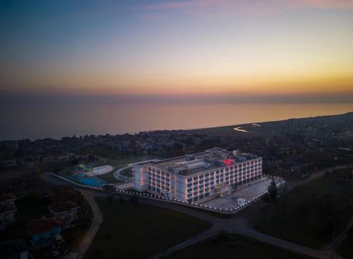 Hotel Ramada Plaza By Wyndham Silivri