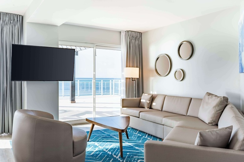 Hotel Embassy Suites By Hilton Aruba Beach Resort