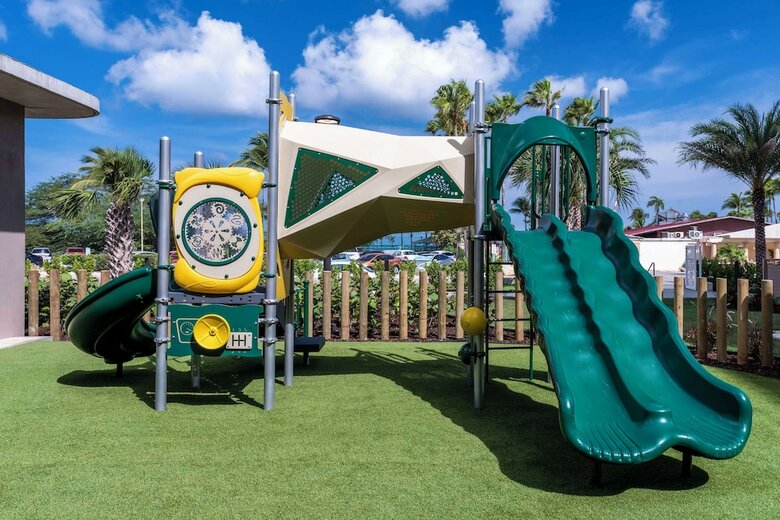 Hotel Embassy Suites By Hilton Aruba Beach Resort