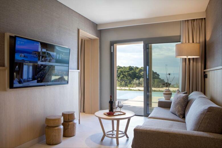 Cora Hotel & Spa