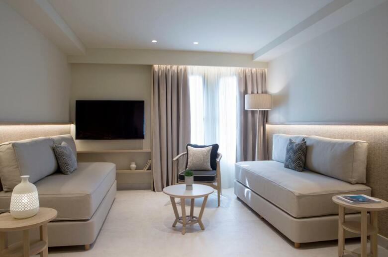 Cora Hotel & Spa