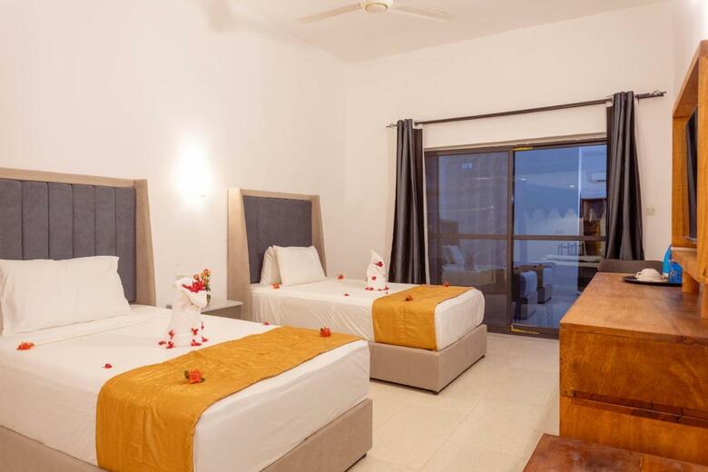 Canary Hotel & Spa