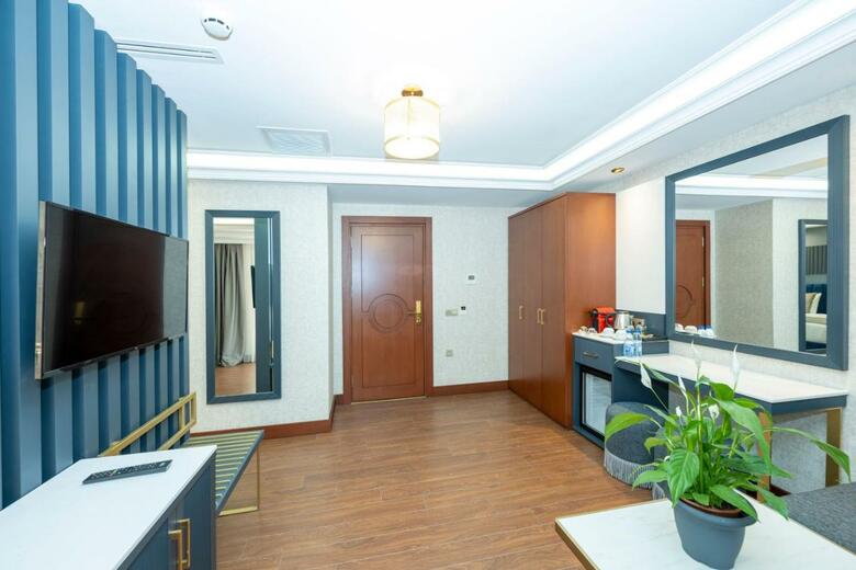Freya Hotel