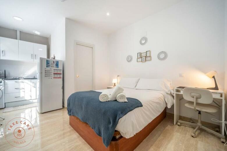 Apartamento Beachfront Studio, El Palo - Tcm
