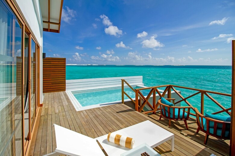 Hotel Joy Island Maldives All Inclusive Resort