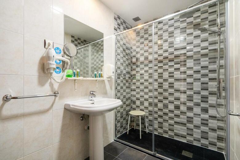 Hotel La Quinta De Santill�n
