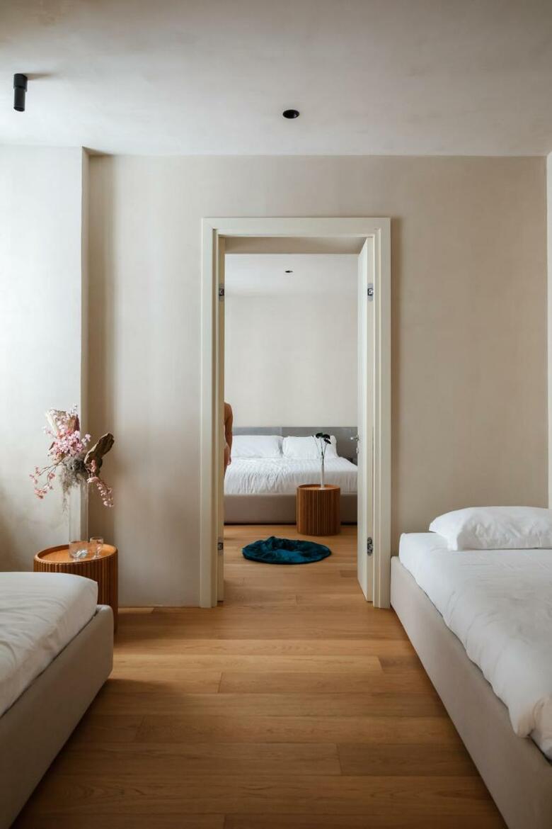 C10 Boutique Hotel