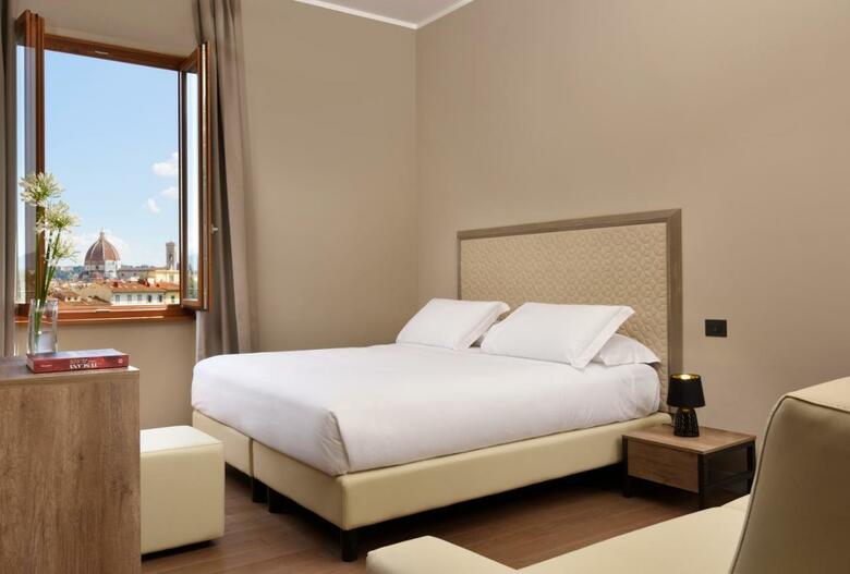 Essence Hotel