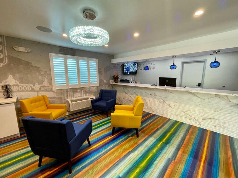Hotel Rudra - Hollywood