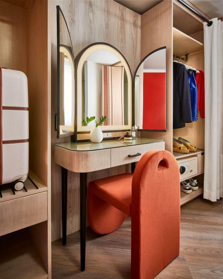 Virgin Hotels Las Vegas By Suiteness