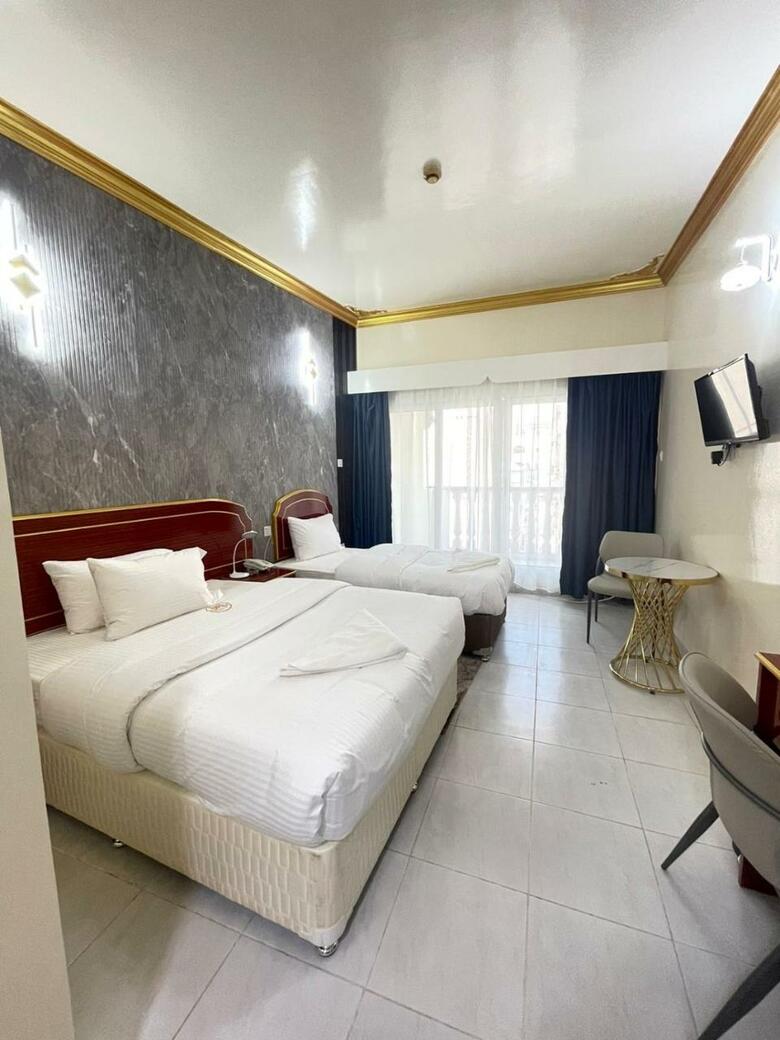 Galaxy Star Hotel