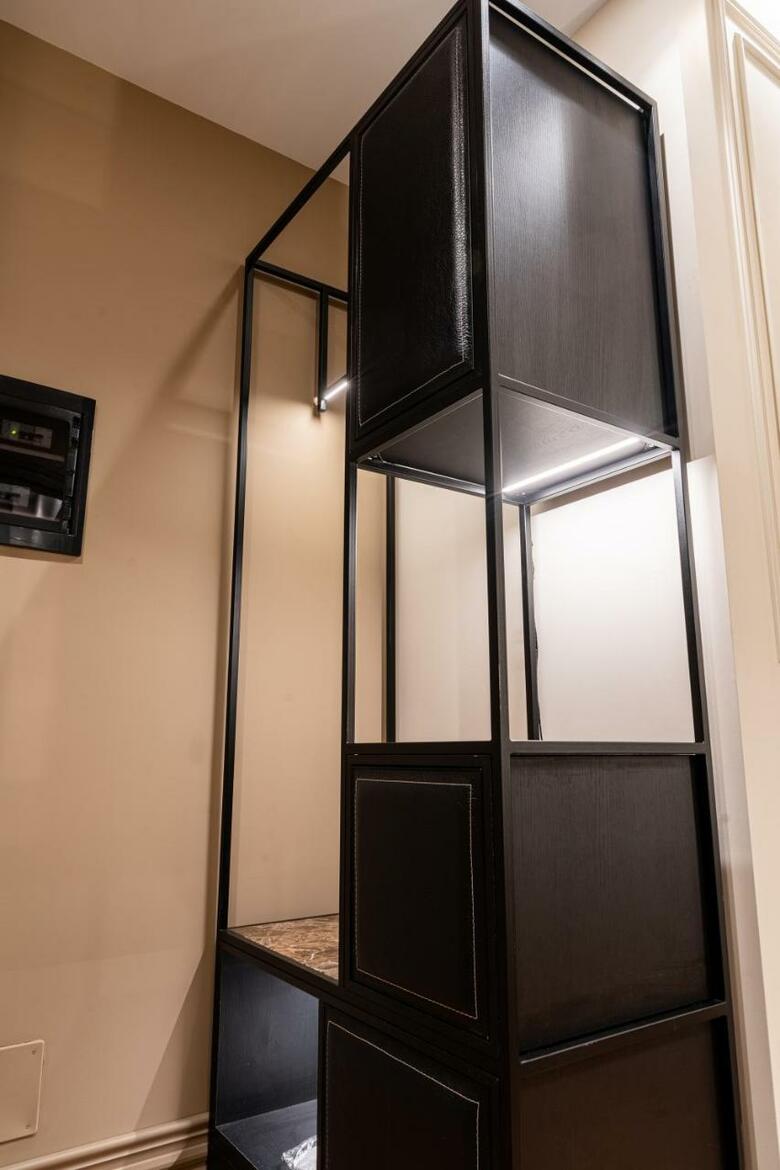 Art Gallery Boutique Hotel