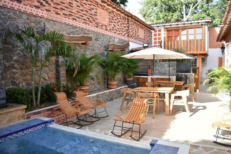 Hotel Isabella Santa Marta