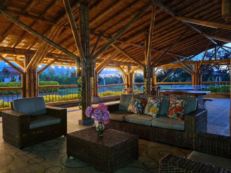 Hotel Campestre Caf� Tropical