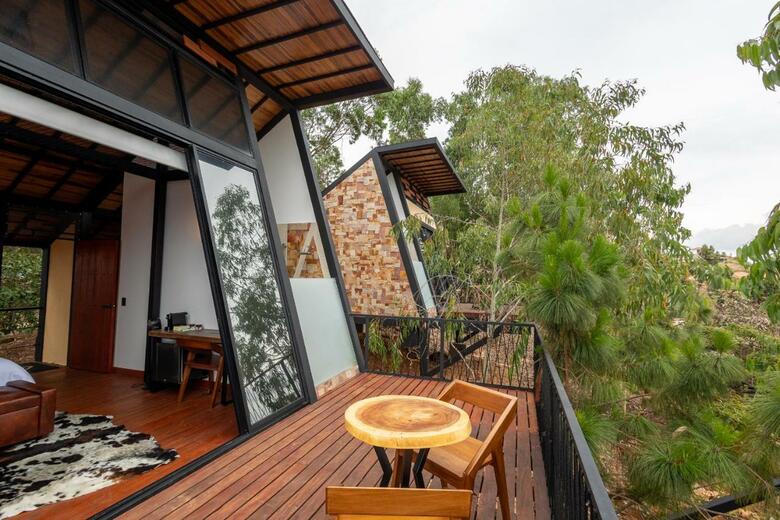 Hotel Abor�genes