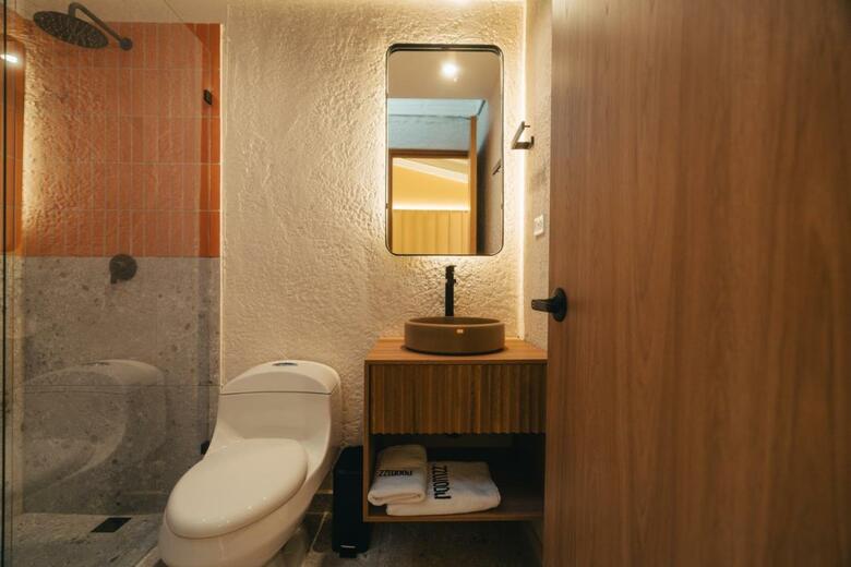 Hotel Roomzz Laureles