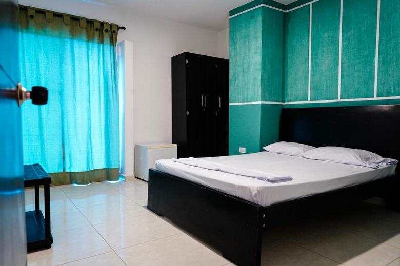 Hotel Jiisot Camarones Inn
