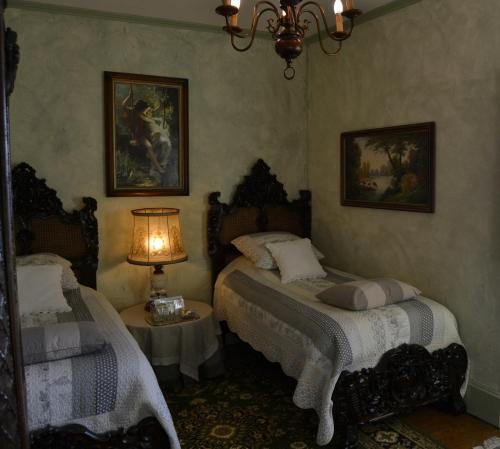 Bed & Breakfast Ch�teau De Peufeilhoux