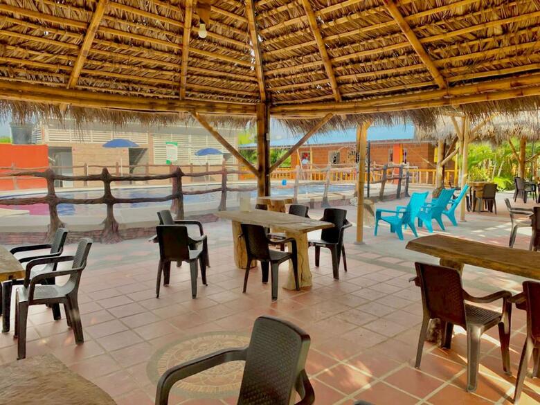 Hotel La Isla Campestre