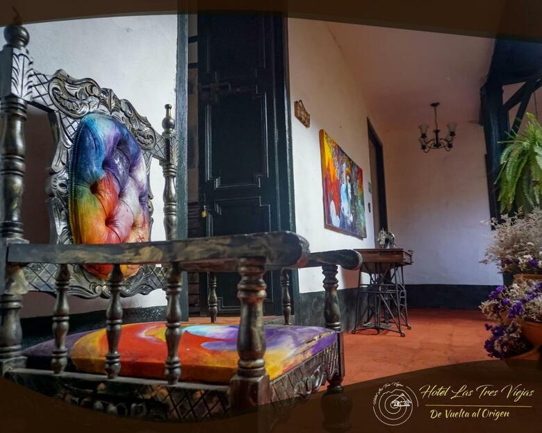 Hotel Las Tres Viejas