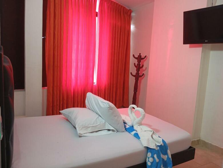 Hotel Jhonyky