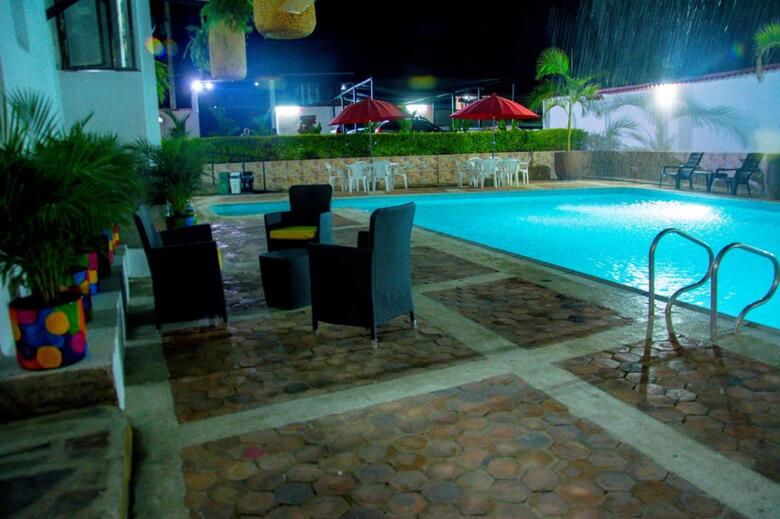 Hotel Restarante La Casona De Muzo