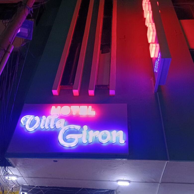 Hotel Villa Giron Inn
