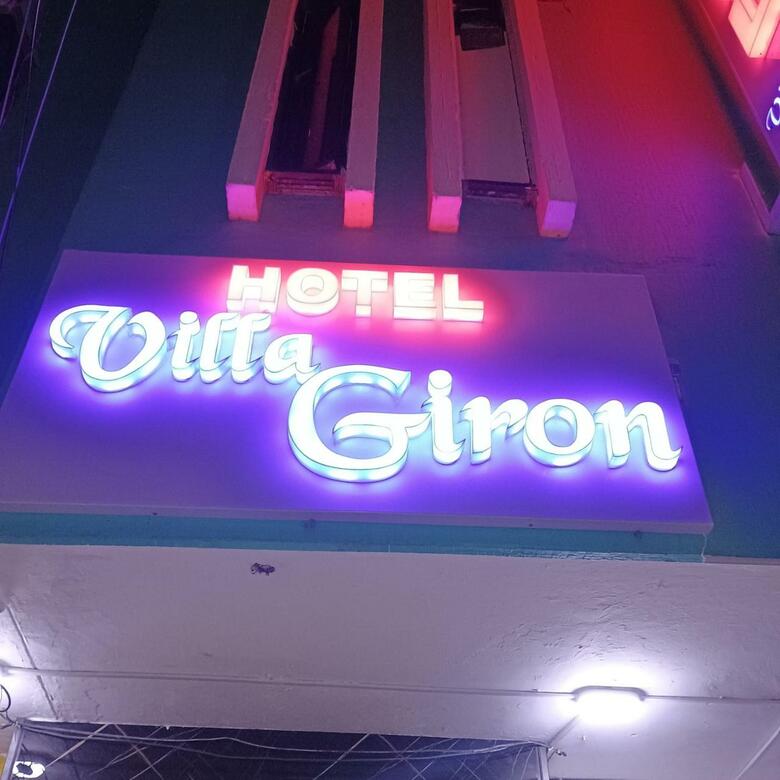 Hotel Villa Giron Inn