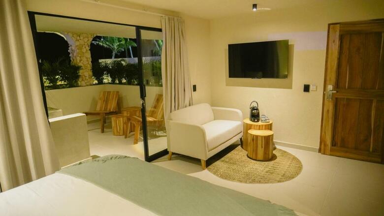 Talam House Hotel