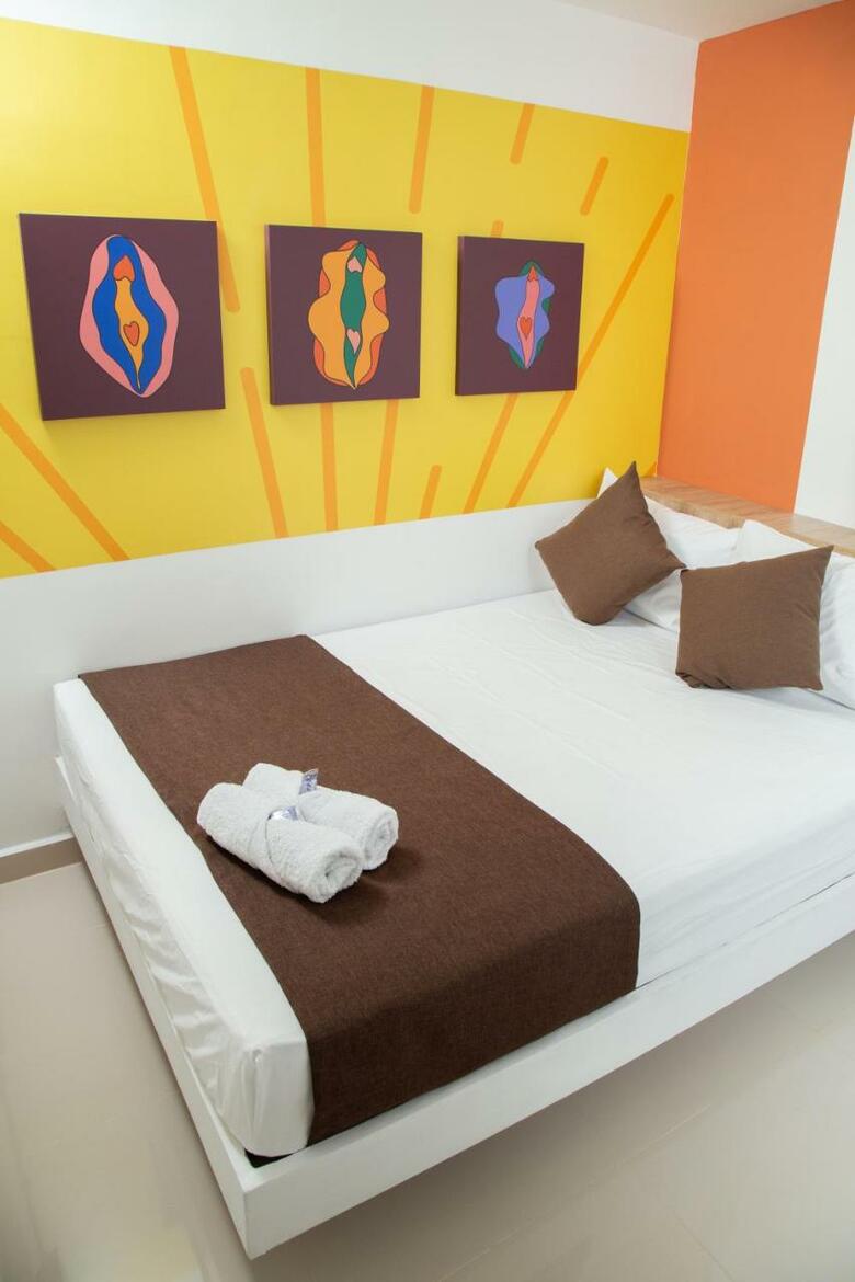 Bajo La Luna Hotel