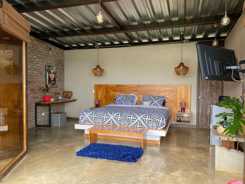 Adama Biohotel