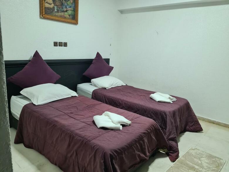 Albergue Apart Hotel Larbi